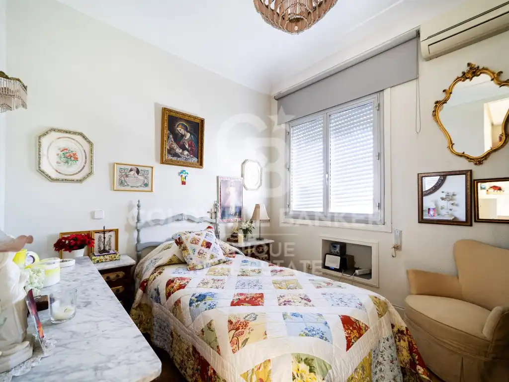 Habitación de Ático en venta en Madrid con Aire acondicionado, Calefacción y Amueblado