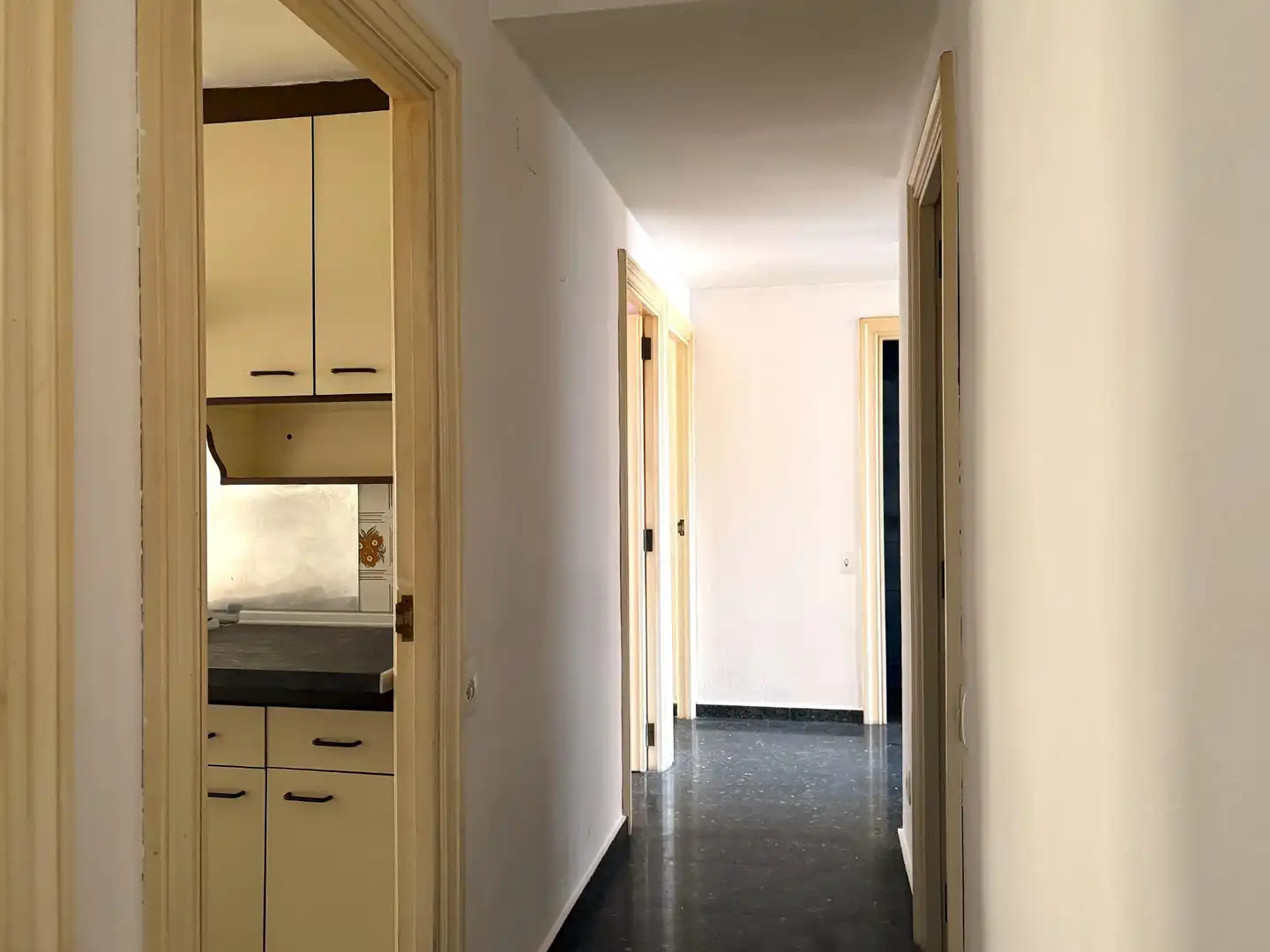 Wohnung zum Verkauf in Godella mit Klimaanlage und Balkon