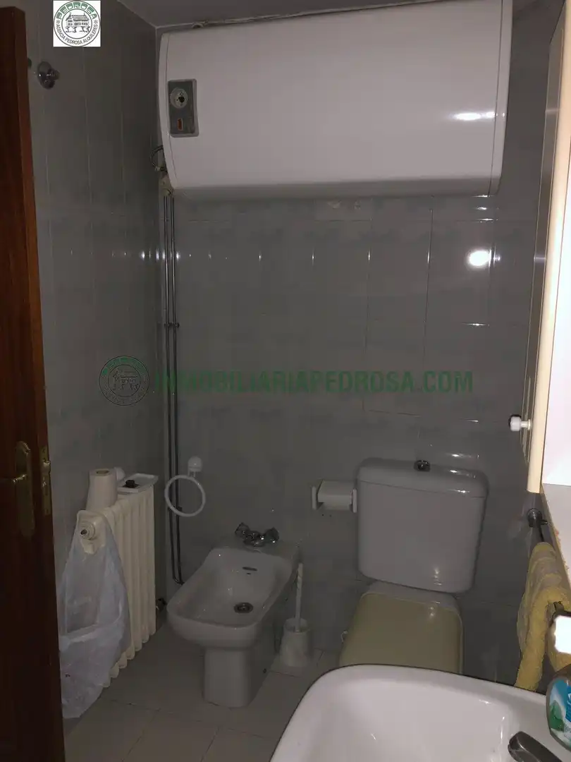 Study for rent in Calle cruz bermella (da), Zona de Plaza de Barcelos