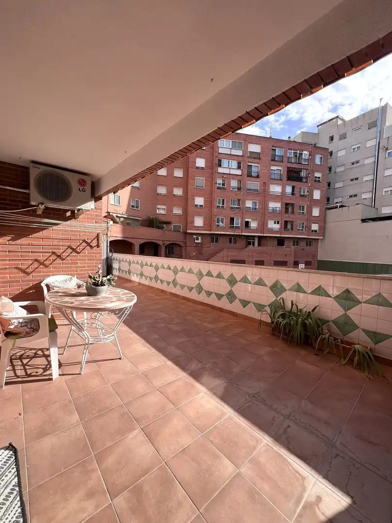 Flat with lift for sale in Centre - Zona Alta, imagen 5