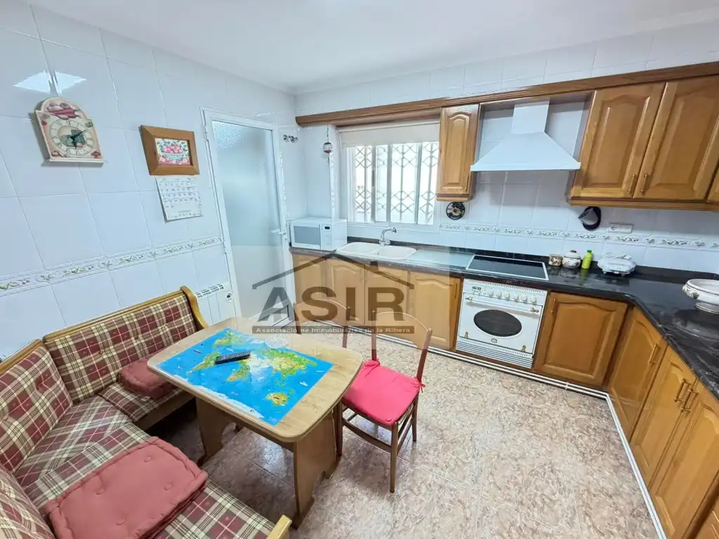 Küche von Dachboden zum Verkauf in Alzira mit Heizung und Terrasse