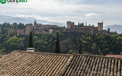 Vista exterior de Casa o xalet en venda en  Granada Capital amb Aire condicionat