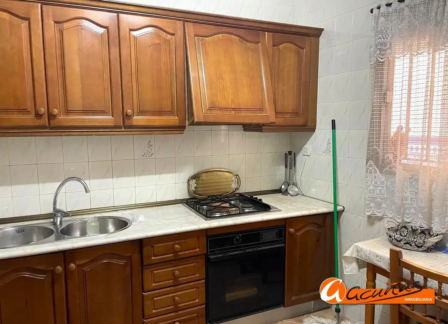 Cocina de Casa adosada en venta en Alameda con Trastero