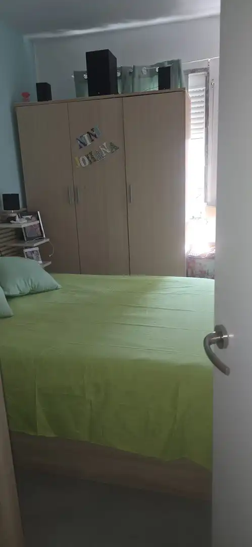 Bedroom of Flat for sale in Valencia