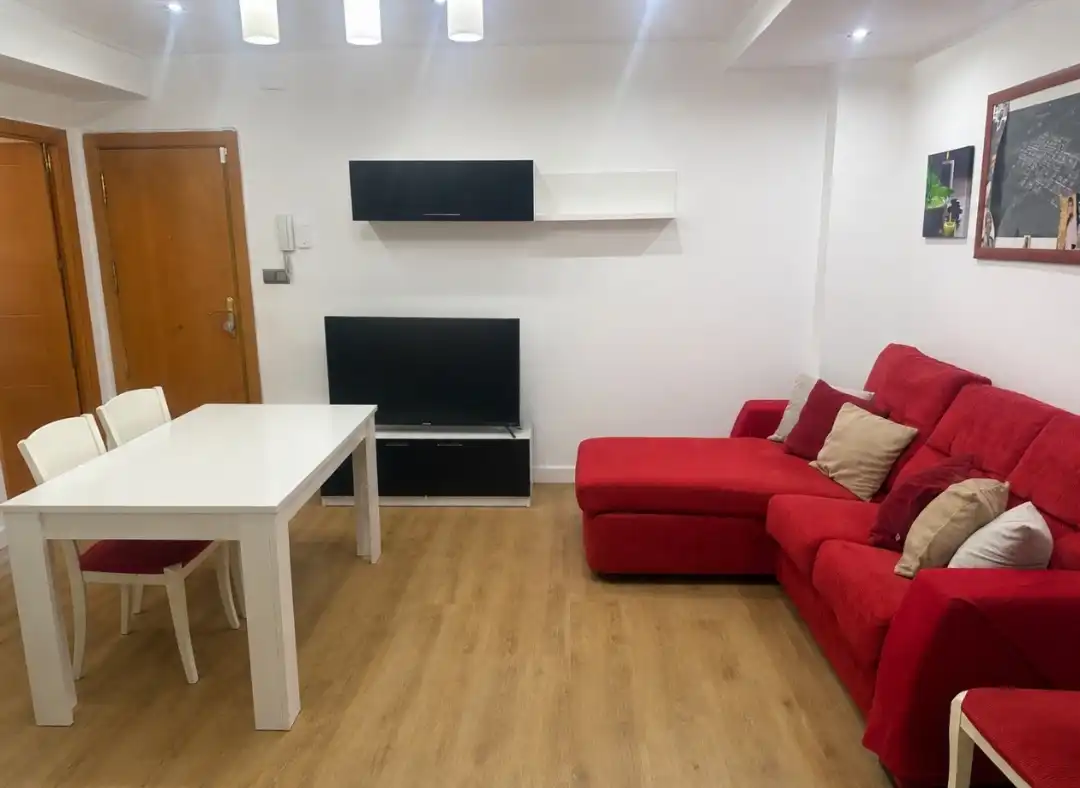 Flat with lift for sale in Carrer de Burgos, imagen 3