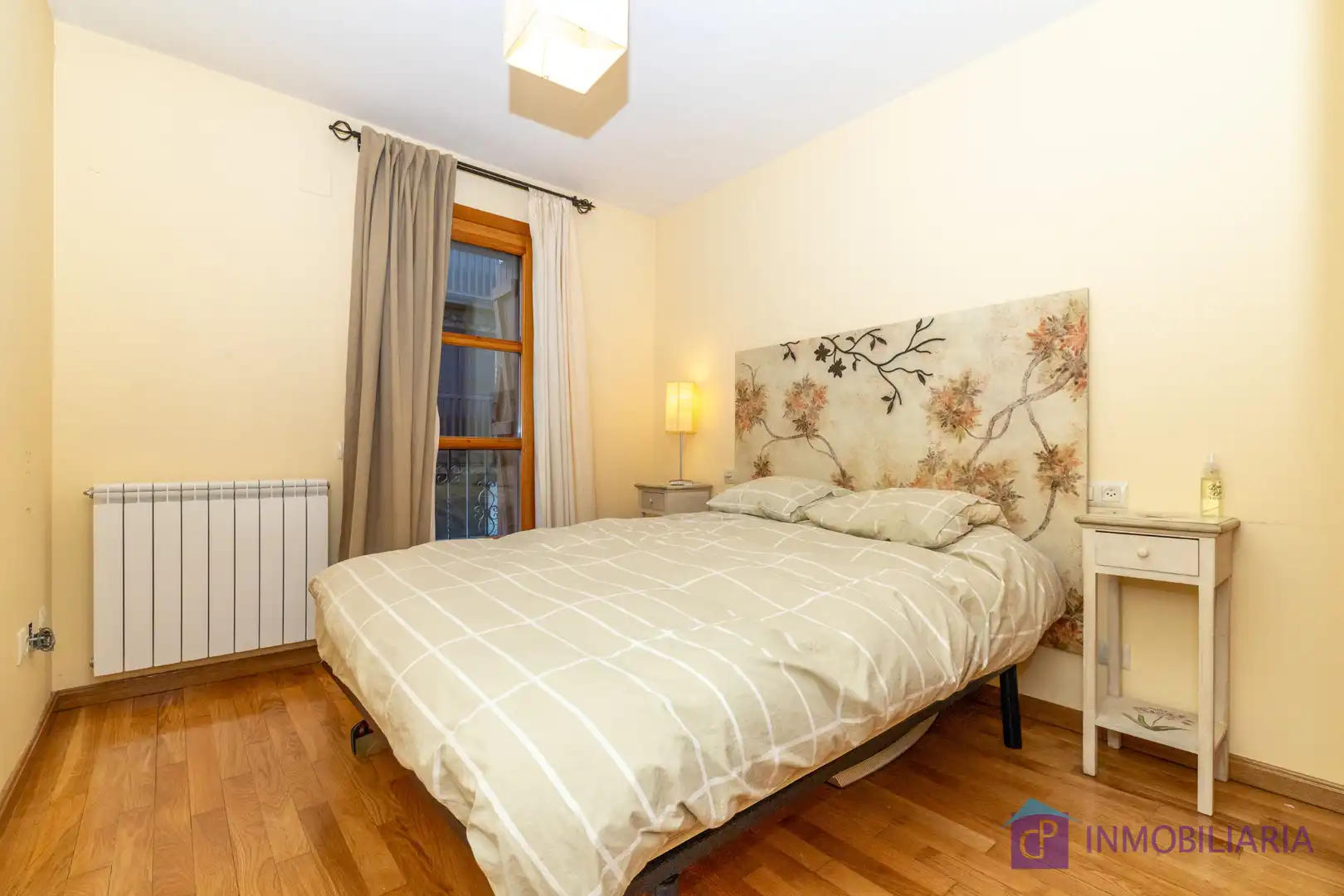 Schlafzimmer von Wohnung zum Verkauf in Benasque mit Heizung, Parkett und Terrasse