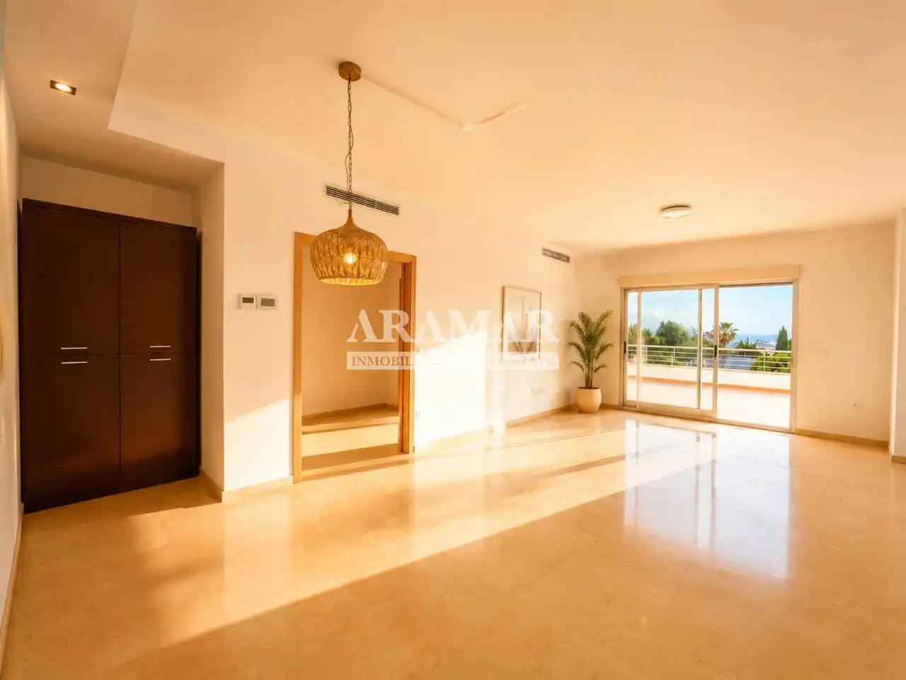 Sala d'estar de Apartament en venda en Pego amb Aire condicionat i Piscina comunitària