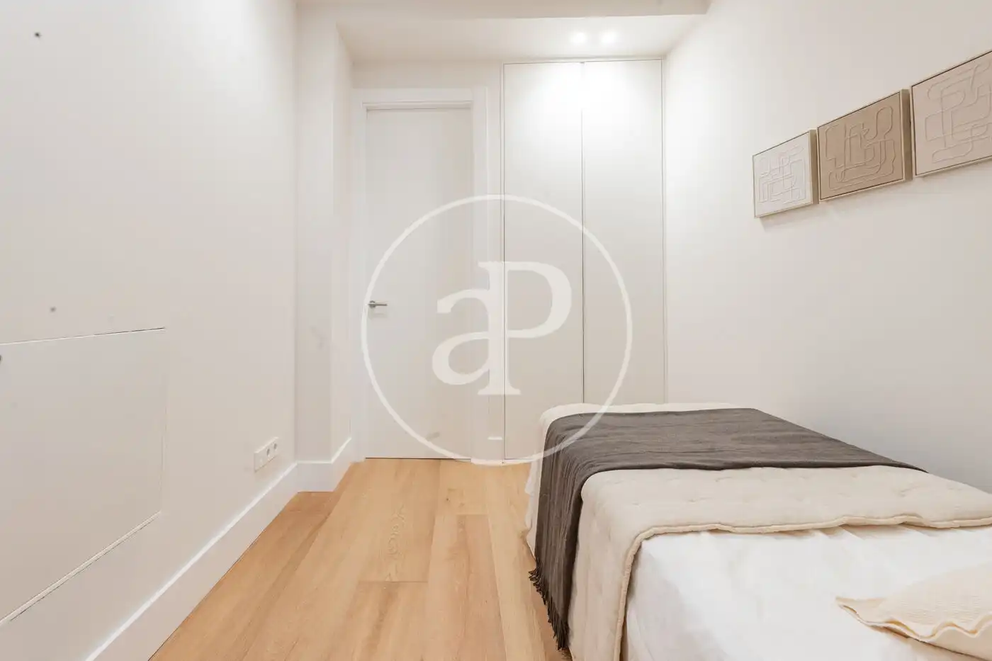 Habitación de Piso en venta en Madrid con Aire acondicionado, Calefacción y Terraza