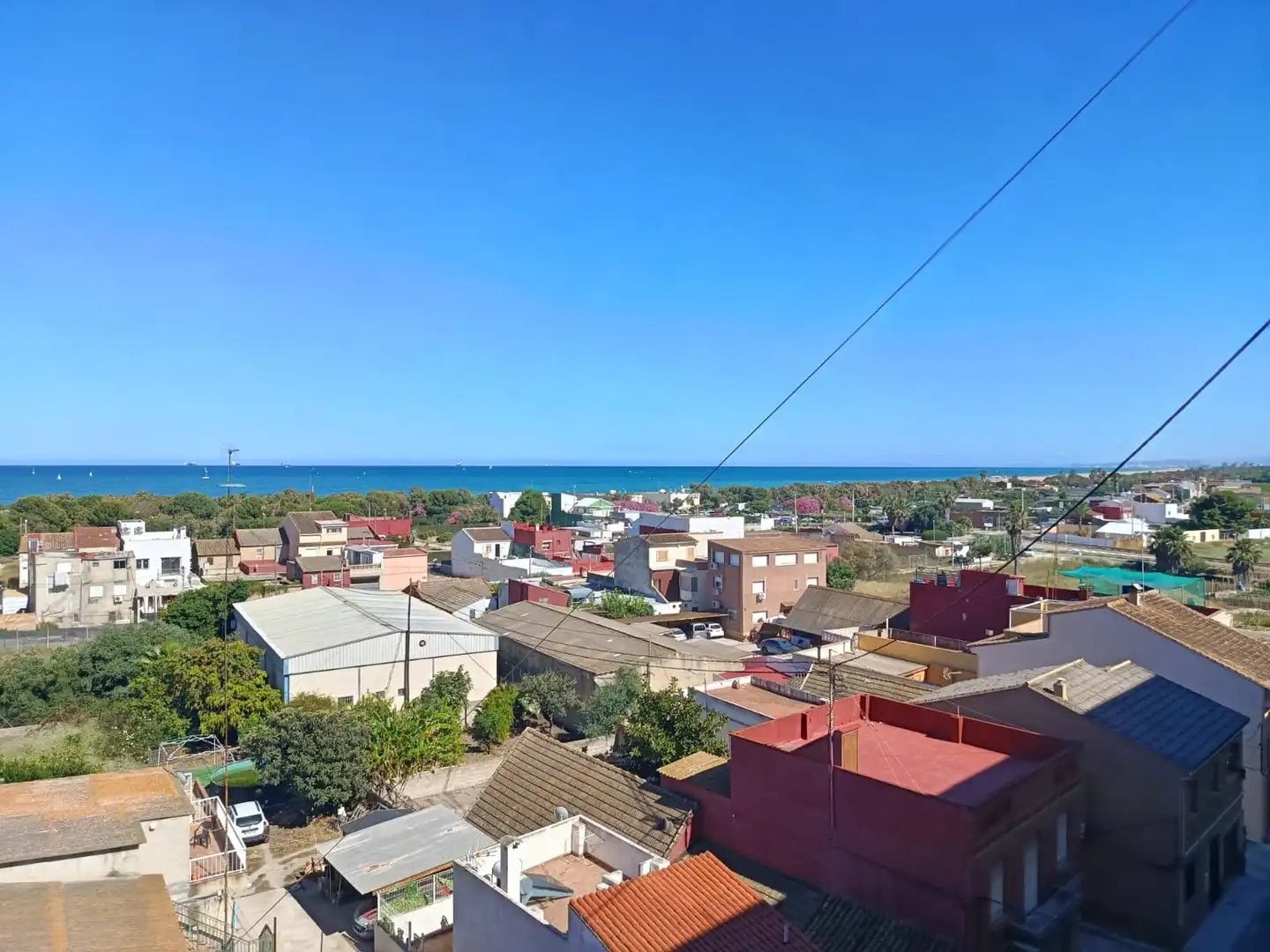 Außenansicht von Wohnung zum Verkauf in Valencia mit Klimaanlage, Heizung und Balkon