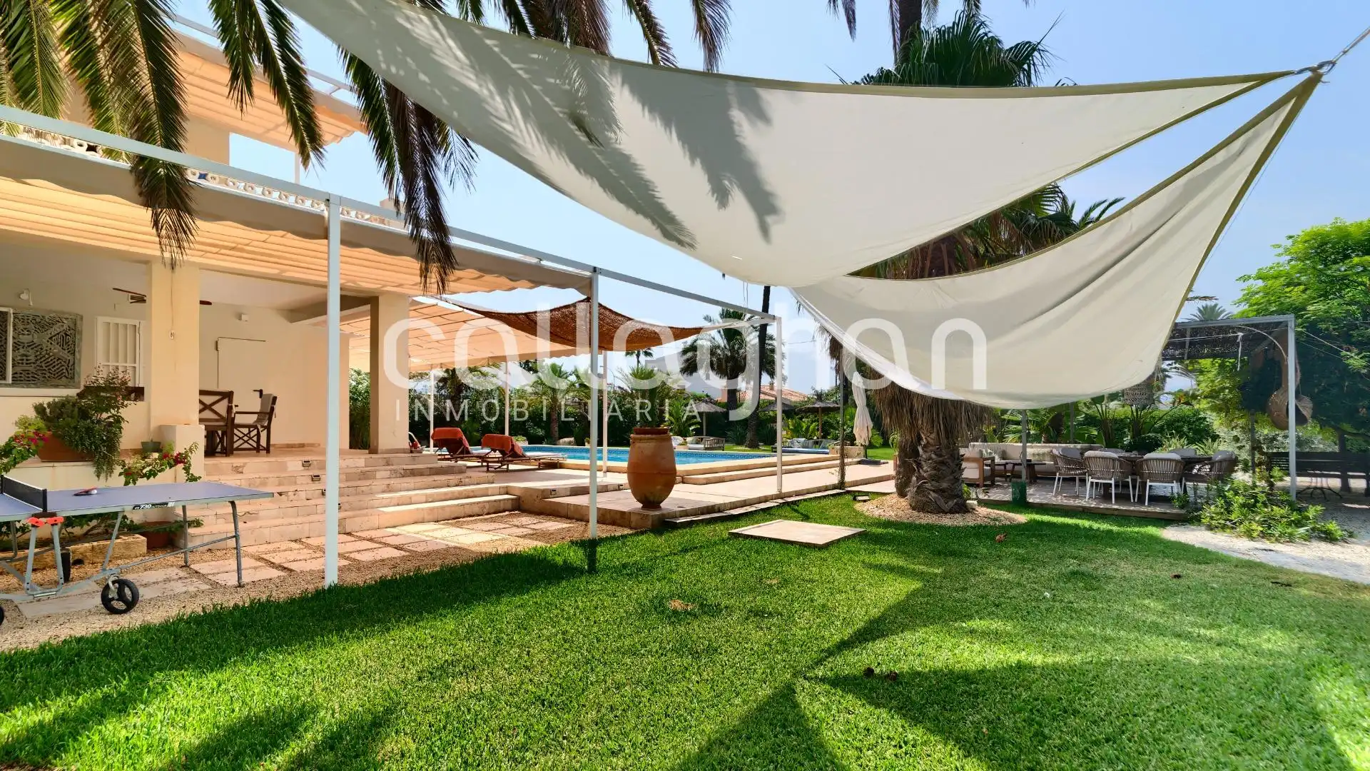 Jardí de Casa o xalet de lloguer en Dénia amb Aire condicionat, Calefacció i Jardí privat