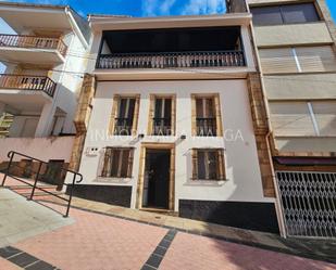 Vista exterior de Casa o xalet en venda en Colunga amb Calefacció, Parquet i Terrassa