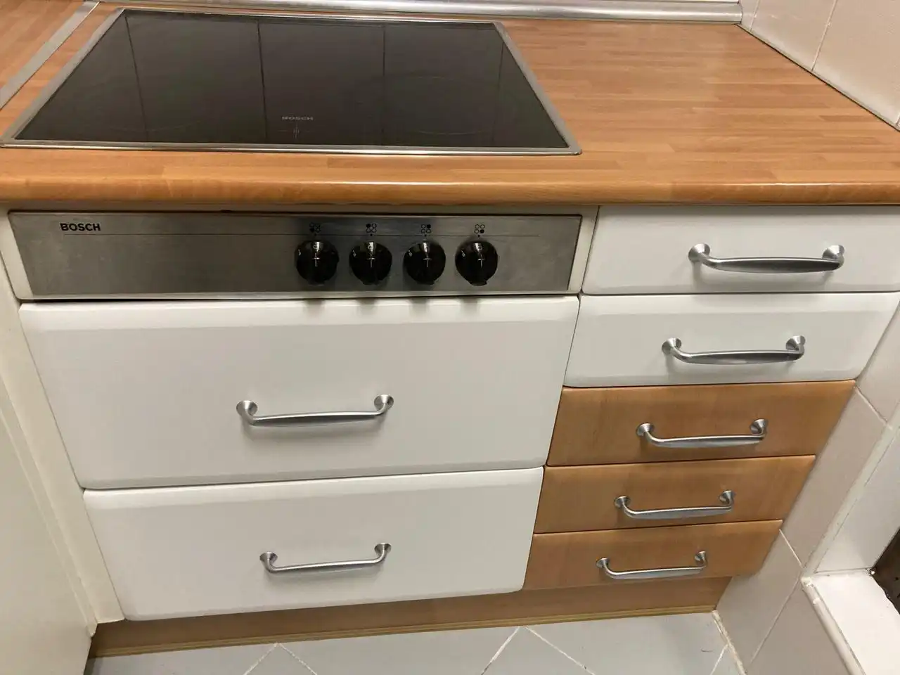 Kitchen of Flat for rent in Madrid  with Air Conditioner, Heating and Parquet flooring