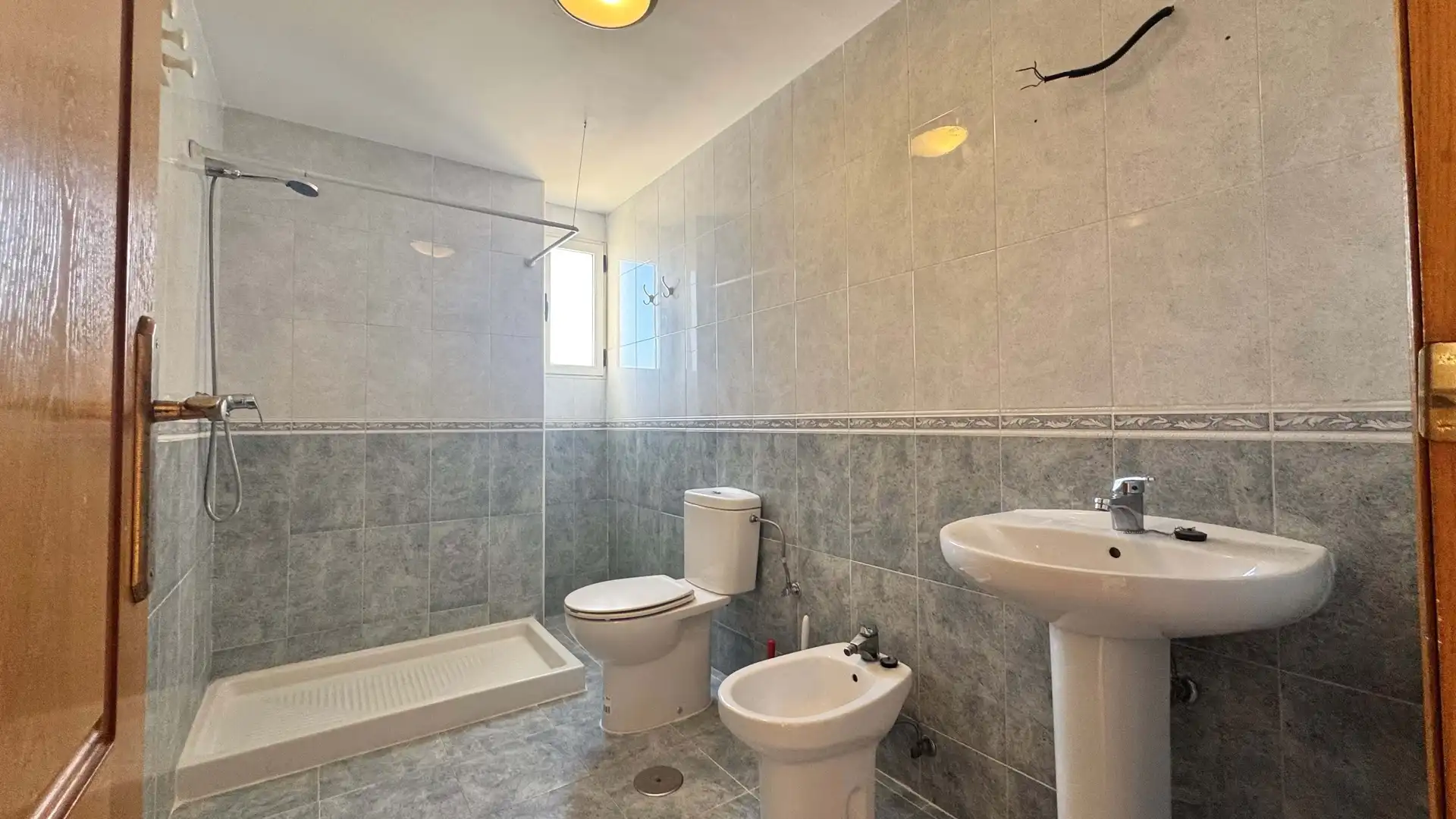 Baño de Piso en venta en Alicante / Alacant con Piscina