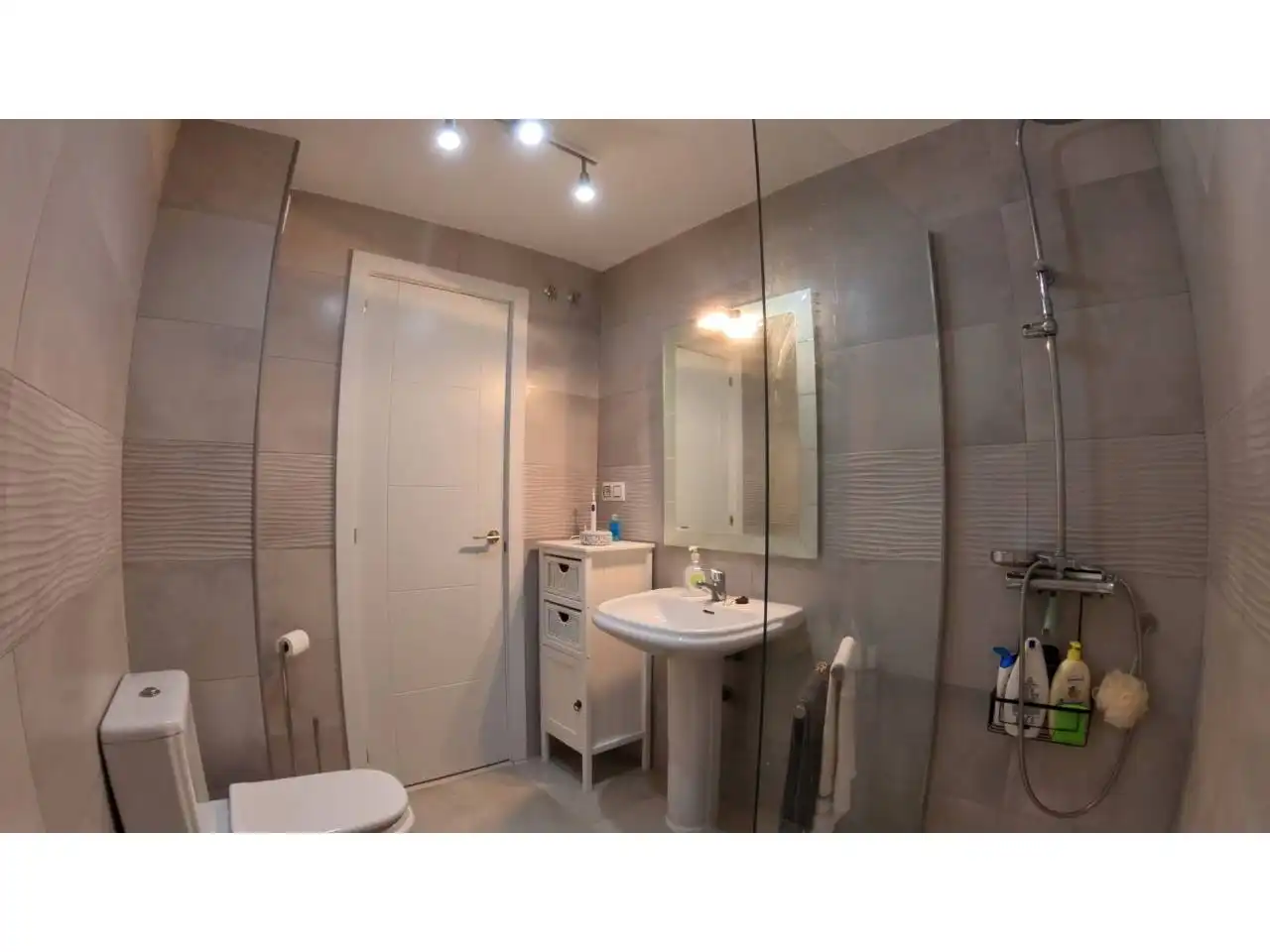 Bany de Apartament en venda en El Ejido amb Terrassa, Moblat i Piscina comunitària
