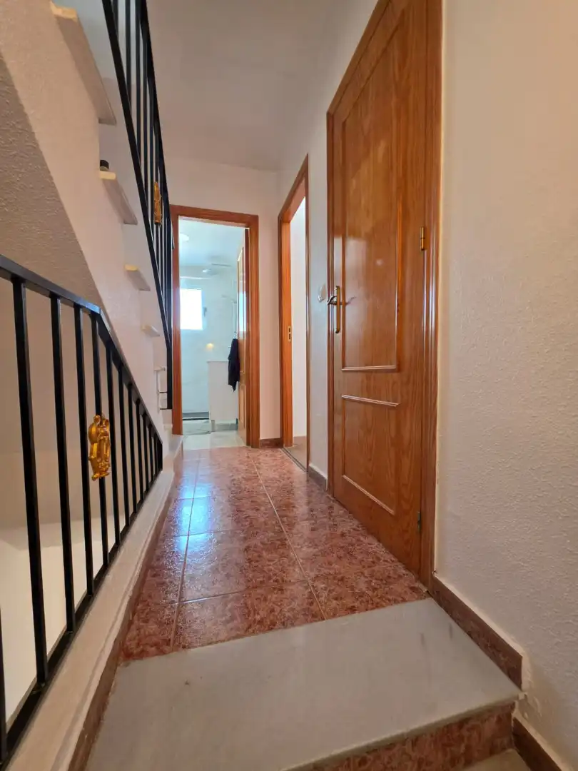 Casa adosada en venta en Torrevieja con Amueblado