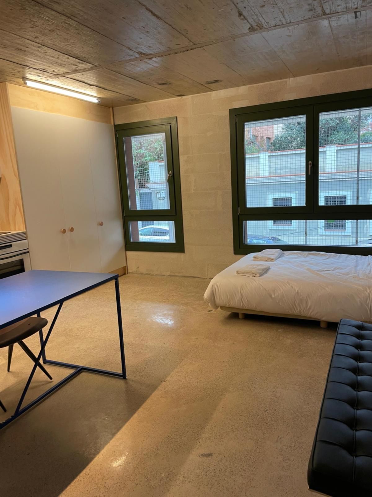 Bedroom of Study to rent in  Barcelona Capital  with Air Conditioner, Heating and Furnished