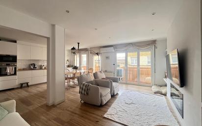 Living room of Flat for sale in Igualada  with Terrace and Balcony