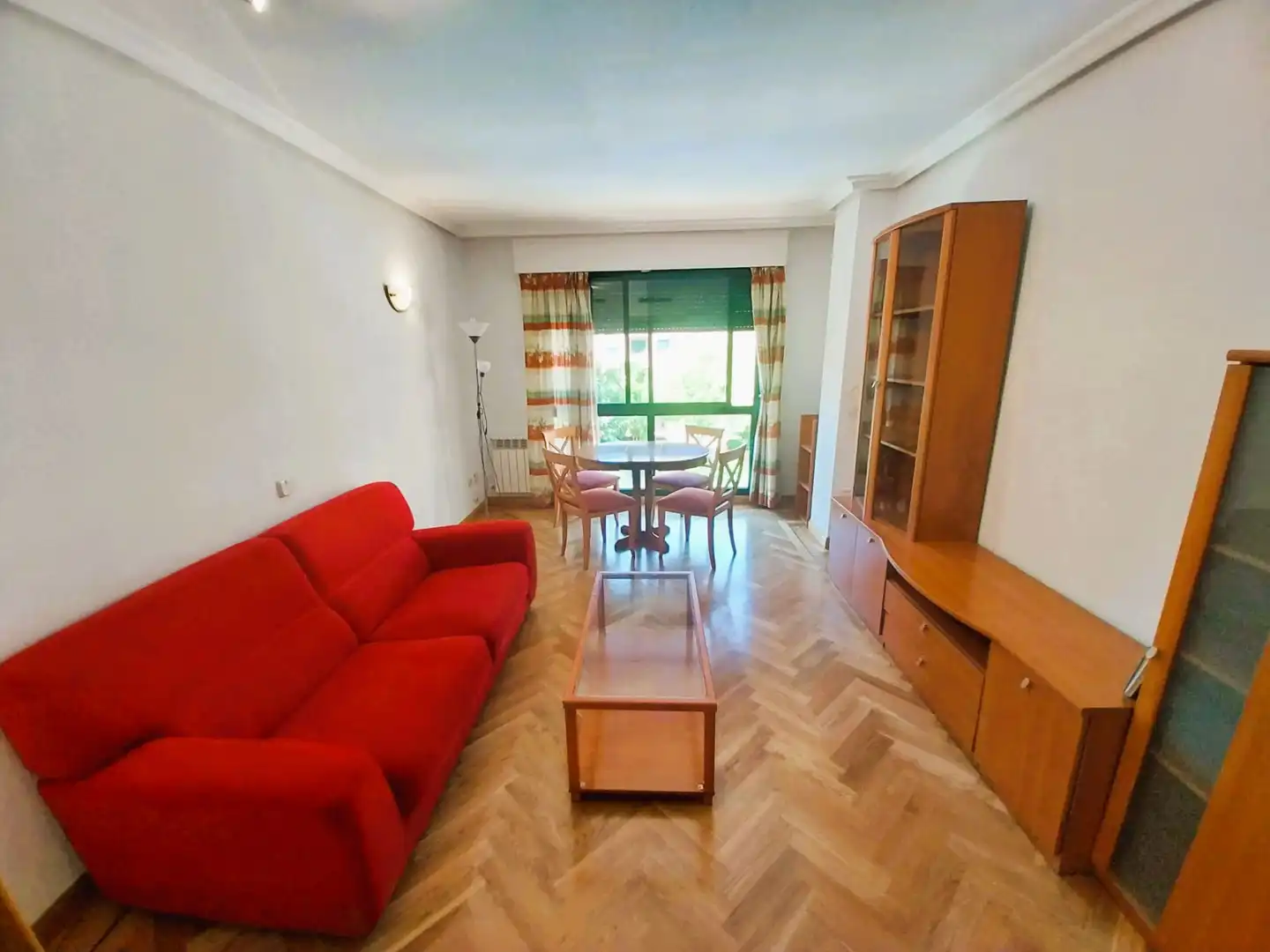 Wohnzimmer von Wohnung zur Miete in Madrid mit Klimaanlage, Heizung und Parkett