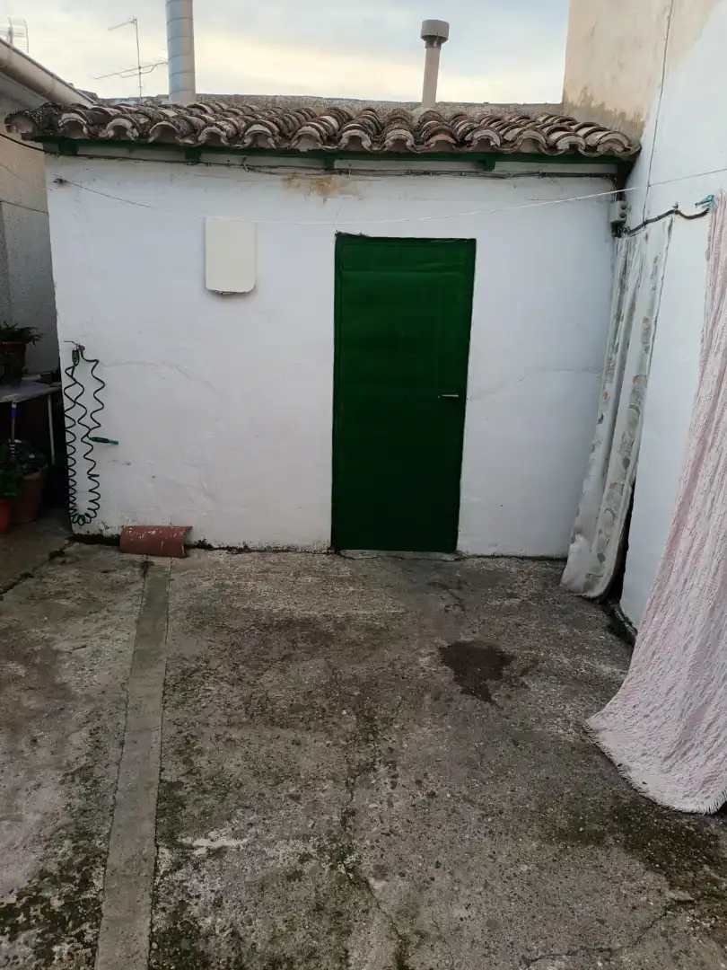 Exterior view of Houses for sale in Valtierra  with Heating, Terrace and Storage room