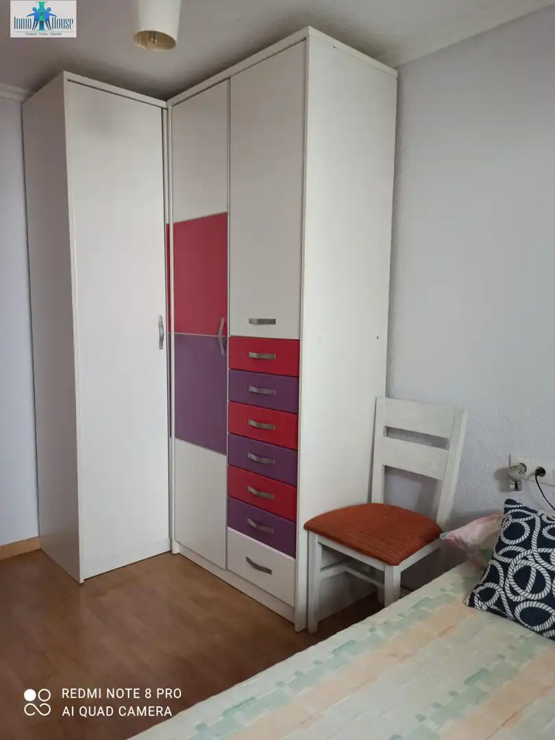 Dormitori de Pis en venda en Albacete amb Aire condicionat, Calefacció i Terrassa