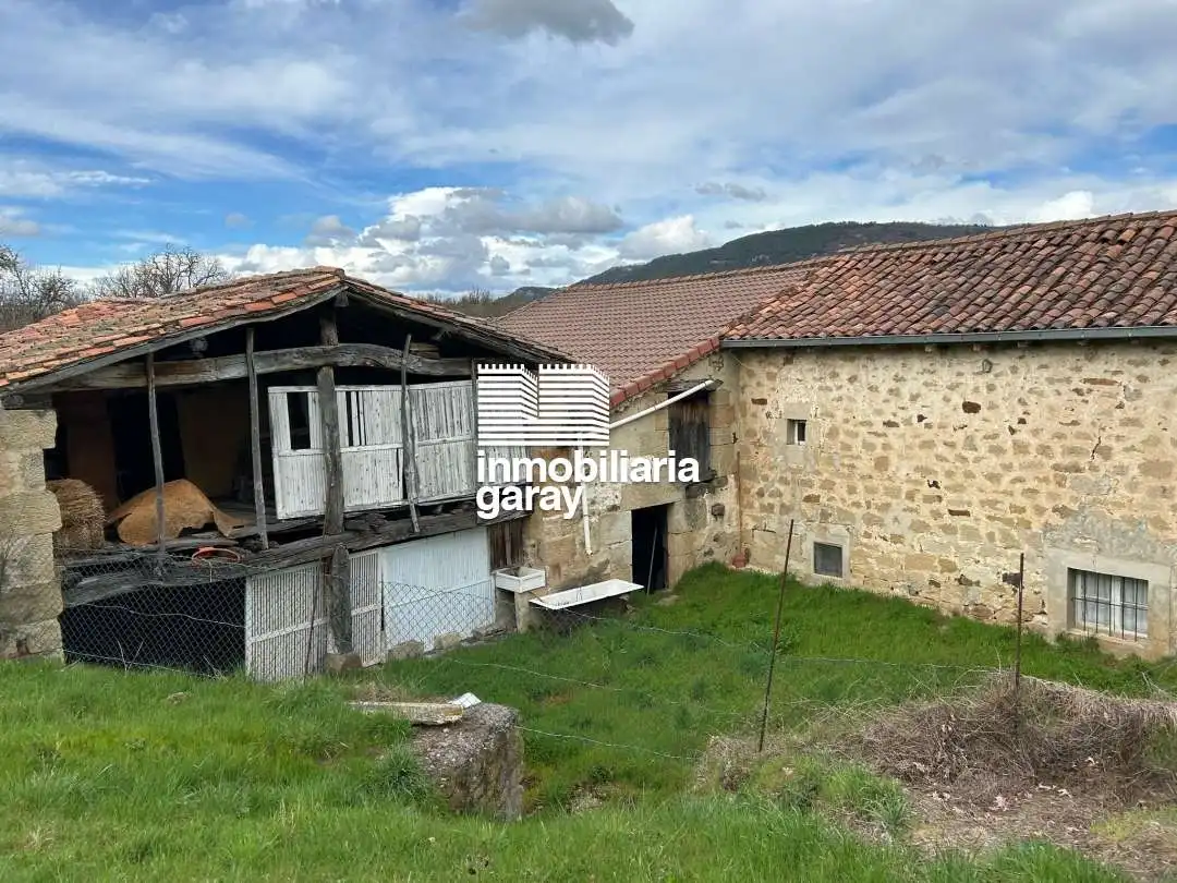 Casa o xalet en venda a Valderredible