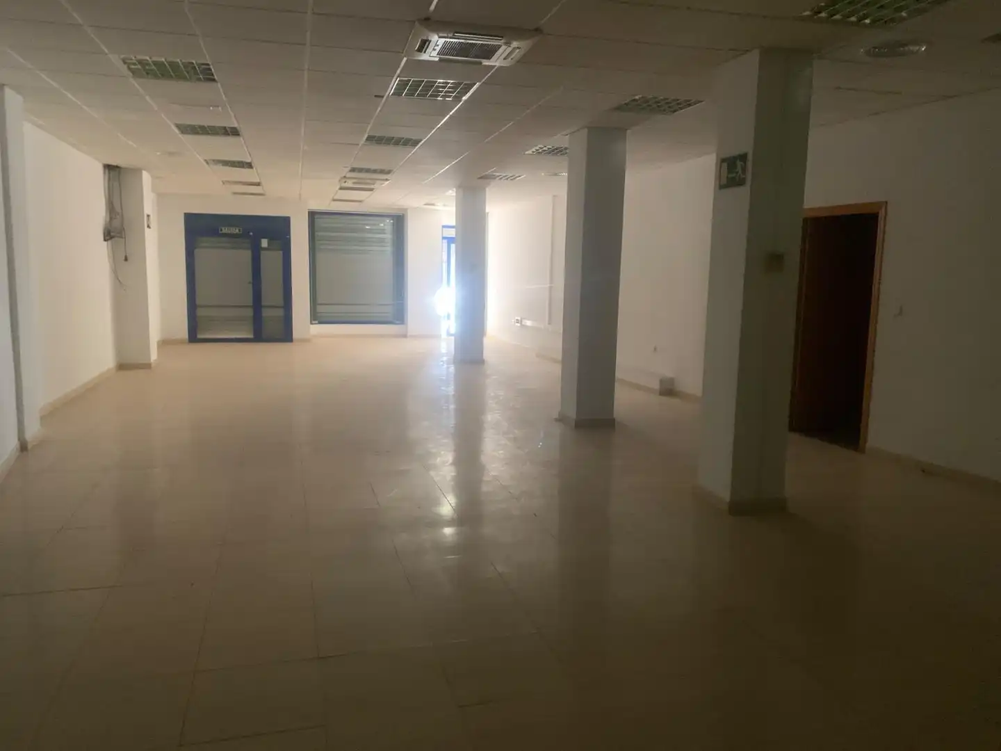 Local comercial en venda a Centro, imagen 4