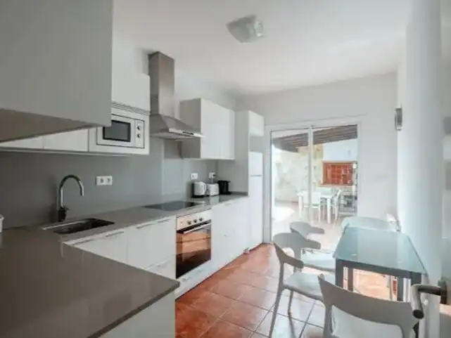 Villa mit Garten zur Miete in Carrer de Sa Cigonya 349B, imagen 3