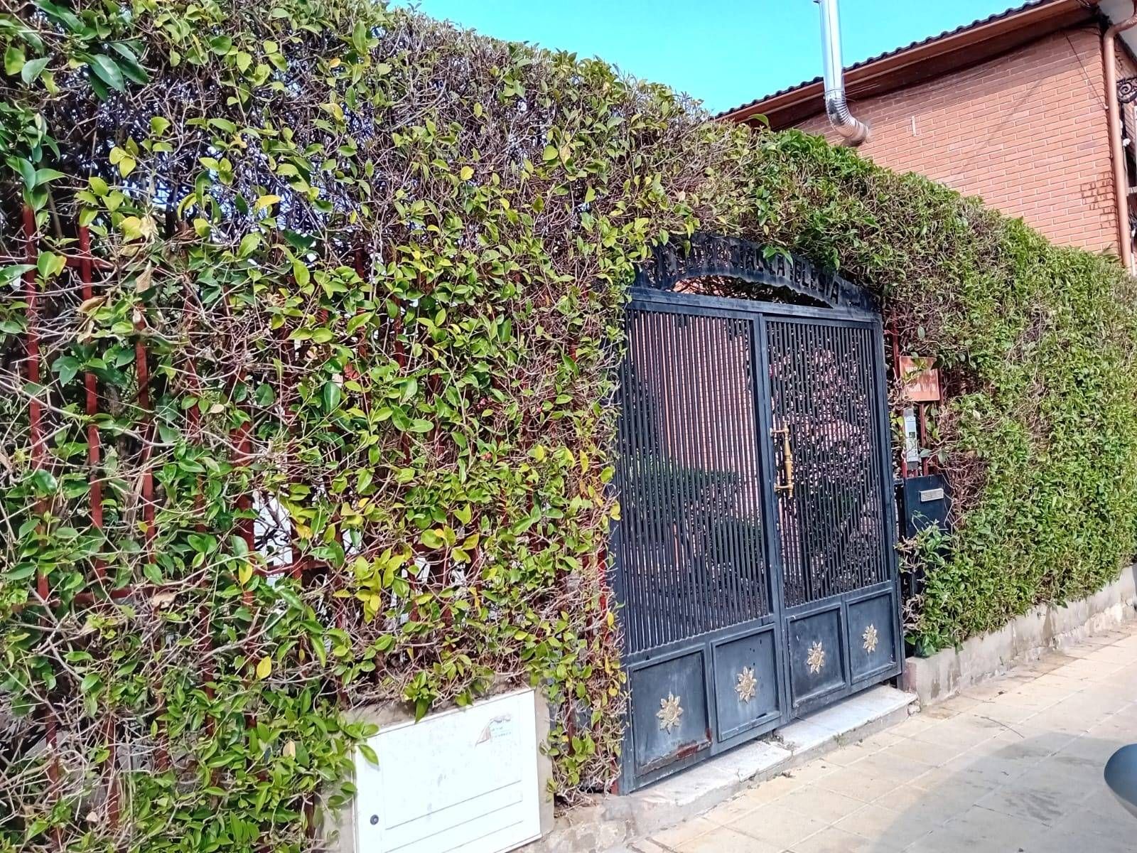 Vista exterior de Casa adosada en venda en Cobeña amb Aire condicionat, Calefacció i Terrassa