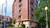 Exterior view of Flat for sale in Castro-Urdiales  with Terrace and Swimming Pool