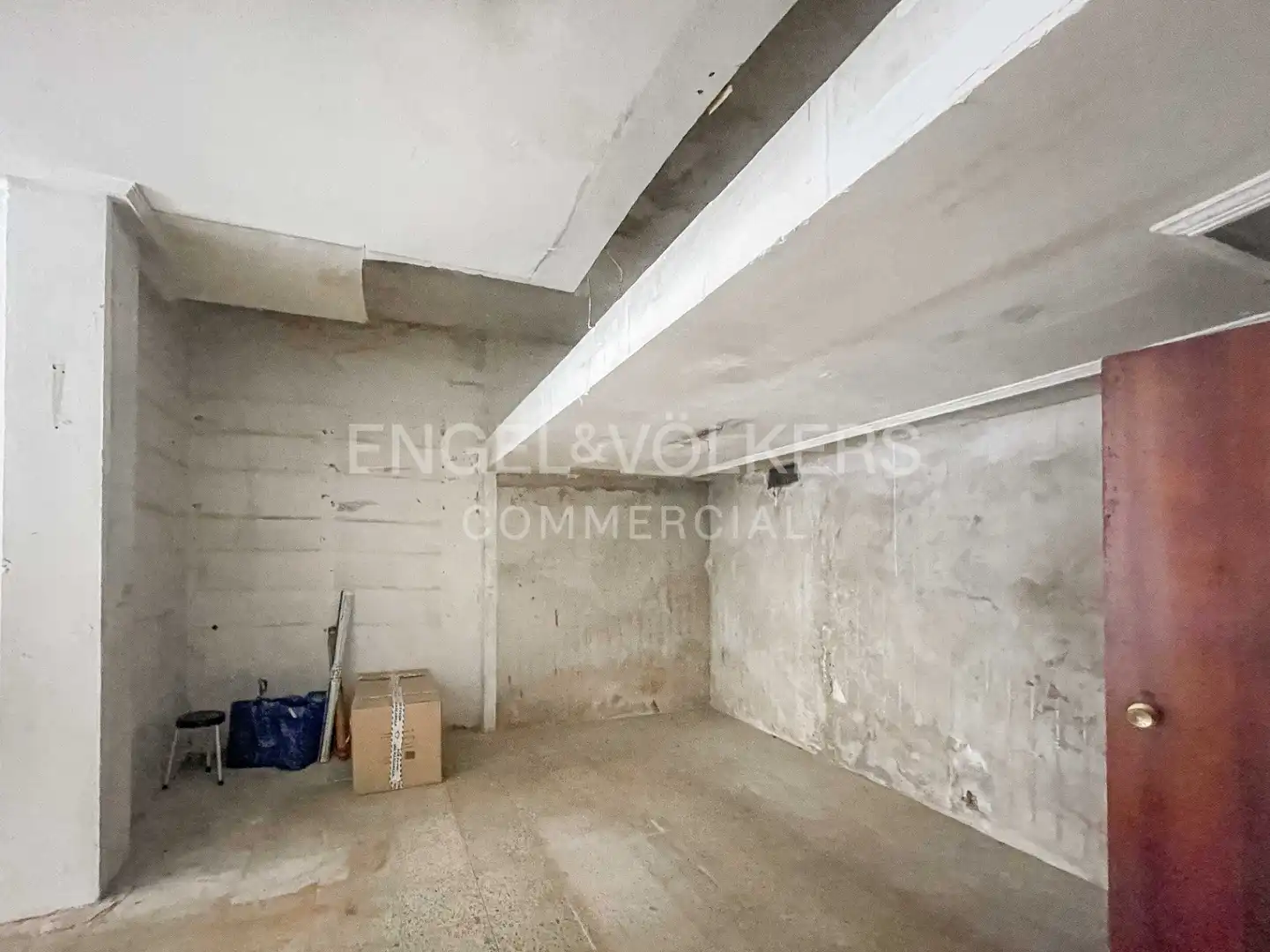 Commercial properties for sale in Santander
