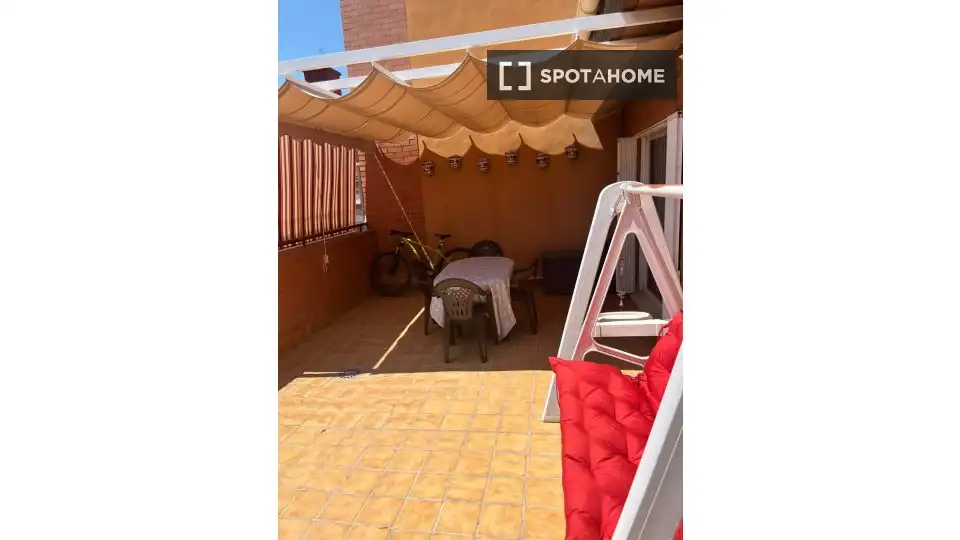 Terrasse von Wohnung zur Miete in Valencia mit Klimaanlage, Heizung und Möbliert