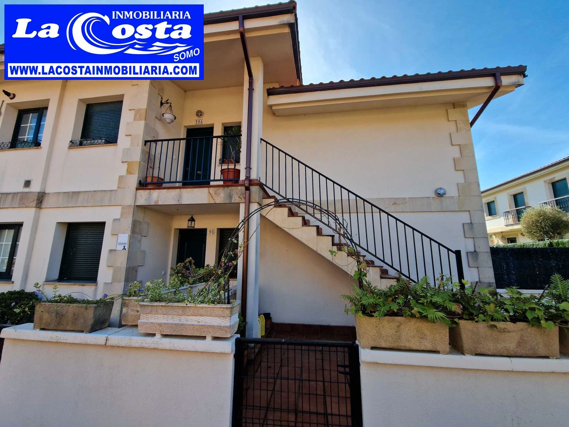 Vista exterior de Piso en venta en Ribamontán al Mar con Calefacción, Terraza y Balcón