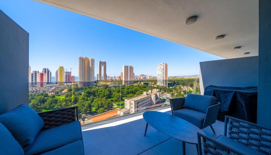 Foto 1 de Apartament de lloguer a Calle Calle Presidente Adolfo Suárez, 14, Via Parque, Alicante