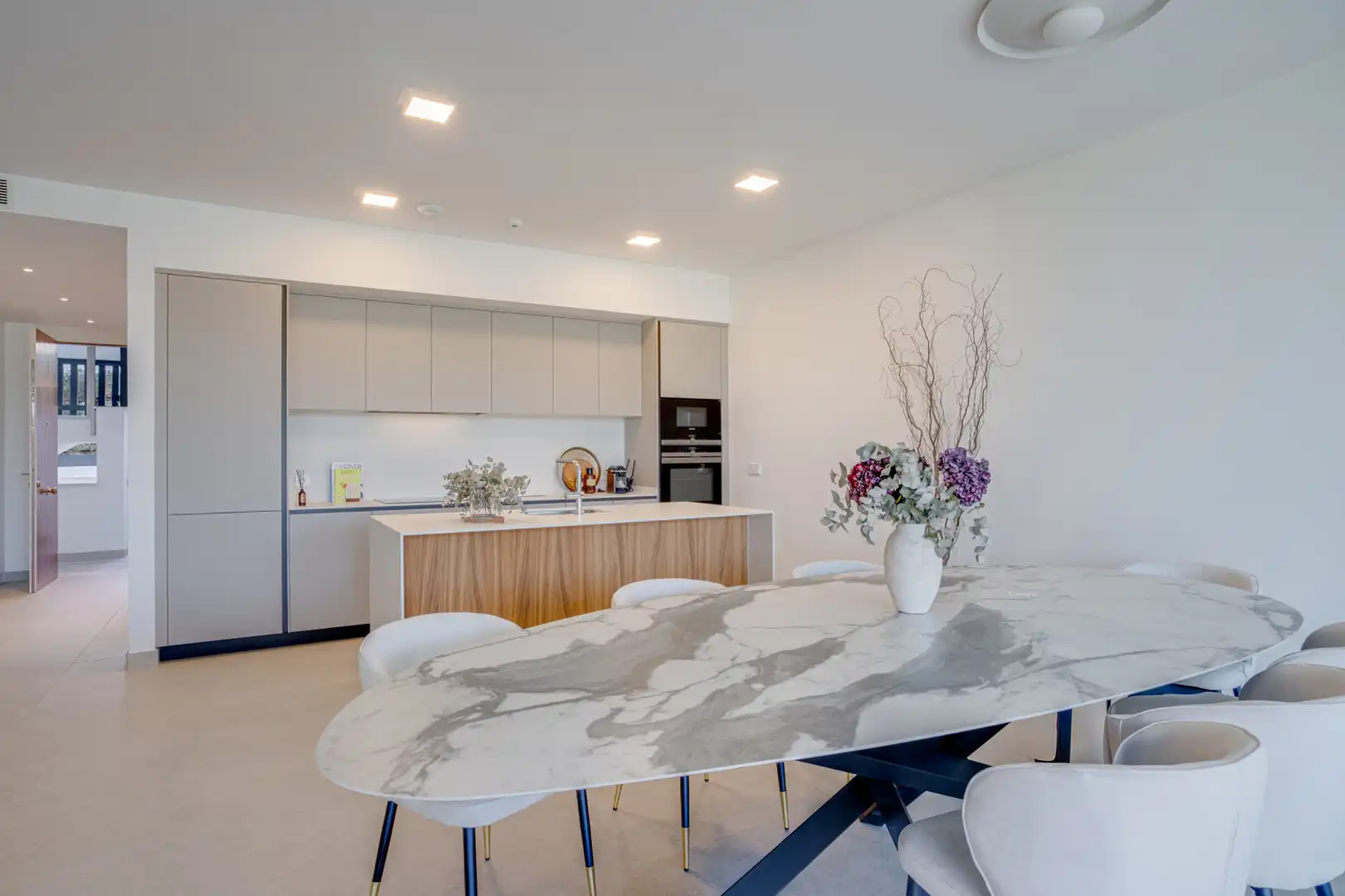 Kitchen of Ground floor for sale in Marbella  with Air Conditioner, Private garden and Terrace