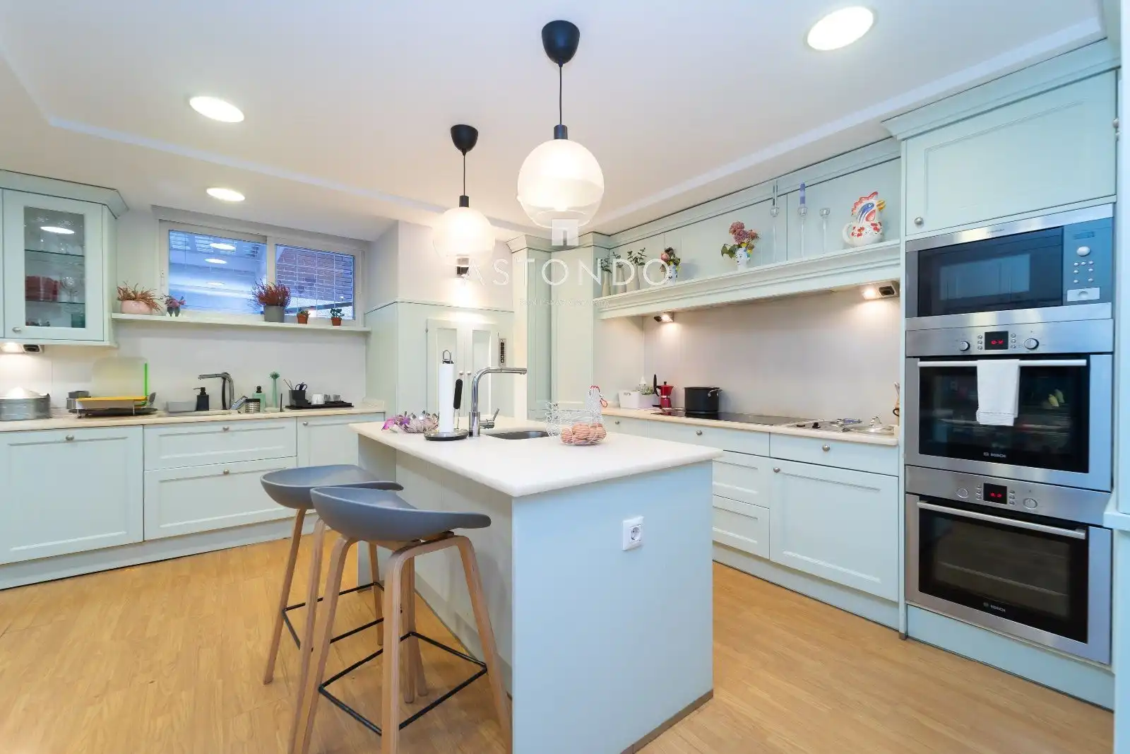 Kitchen of Houses for rent in Madrid  with Air Conditioner, Heating and Terrace