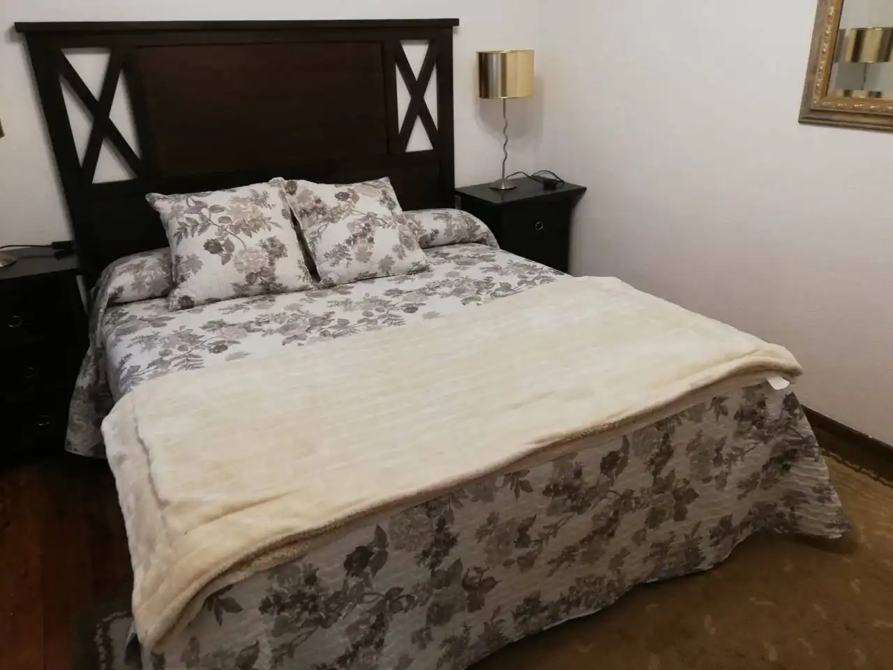 Habitación de Piso de alquiler en Vilagarcía de Arousa con Calefacción, Parquet y Amueblado
