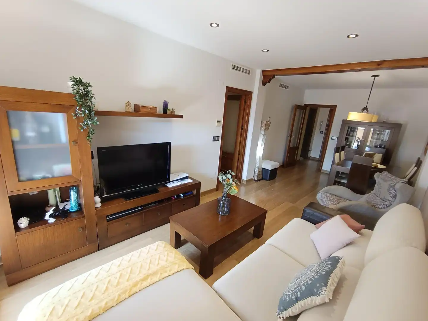 Wohnzimmer von Erdgeschoss zum Verkauf in Casco Urbano