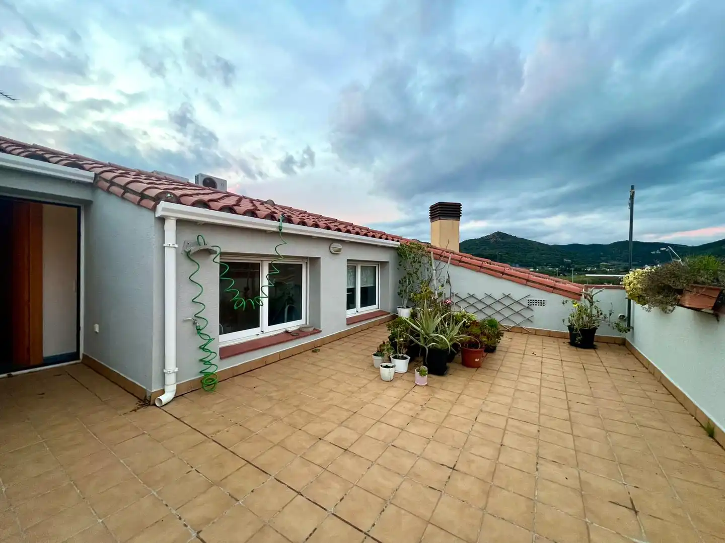 Duplexes for sale in Centre