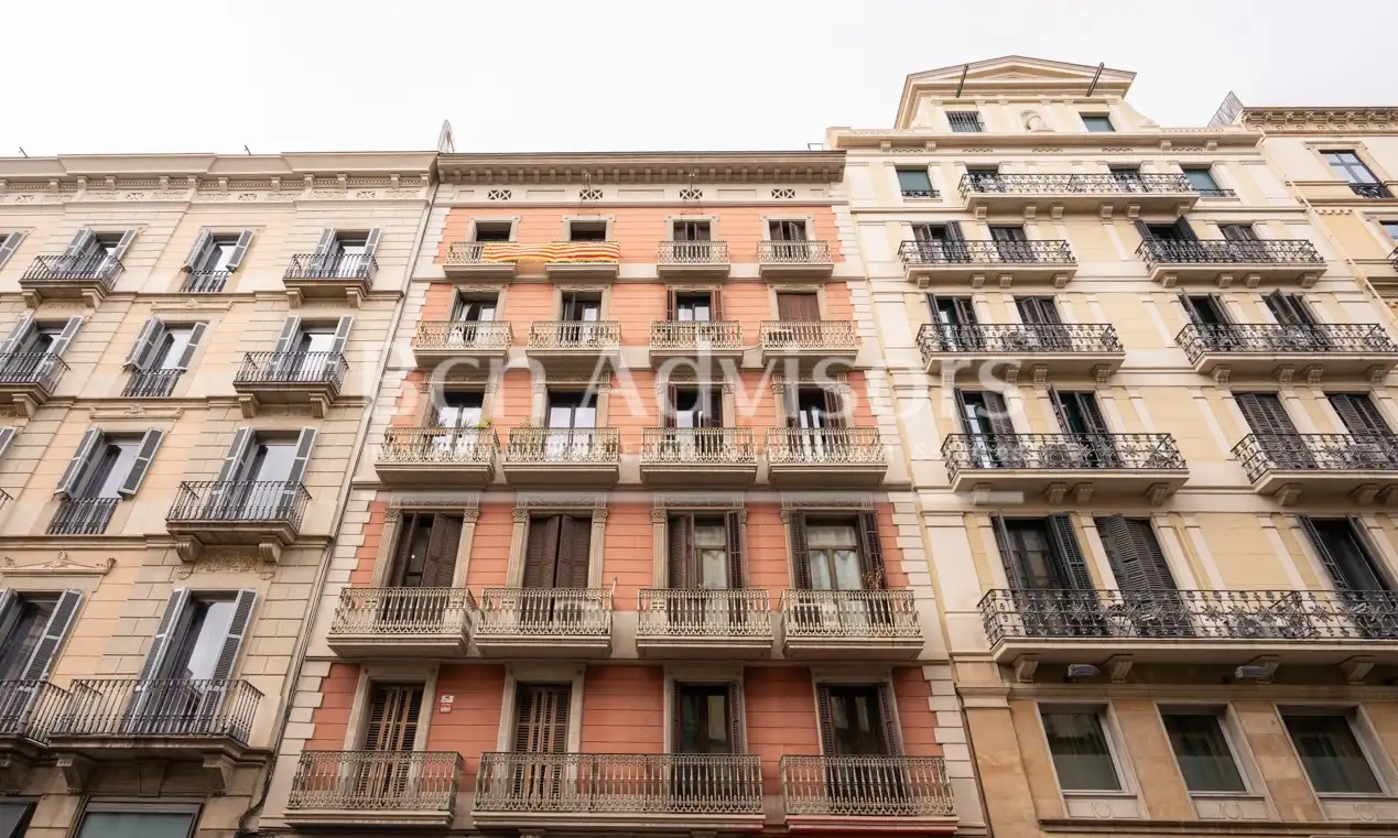 Piso con terraza en venta en Carrer de Bergara, imagen 35