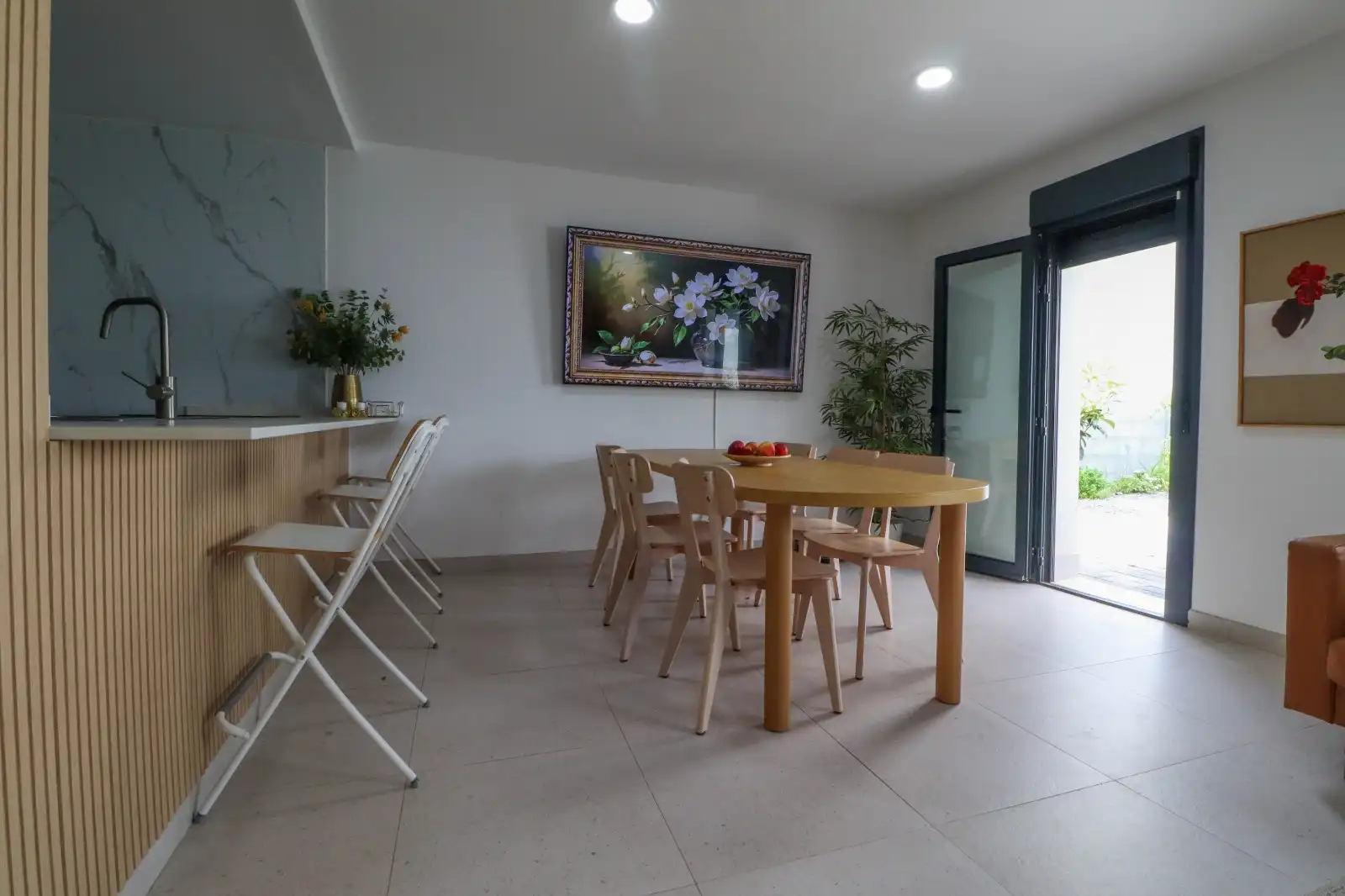 Menjador de Casa o xalet en venda en Las Palmas de Gran Canaria amb Jardí privat, Terrassa i Traster