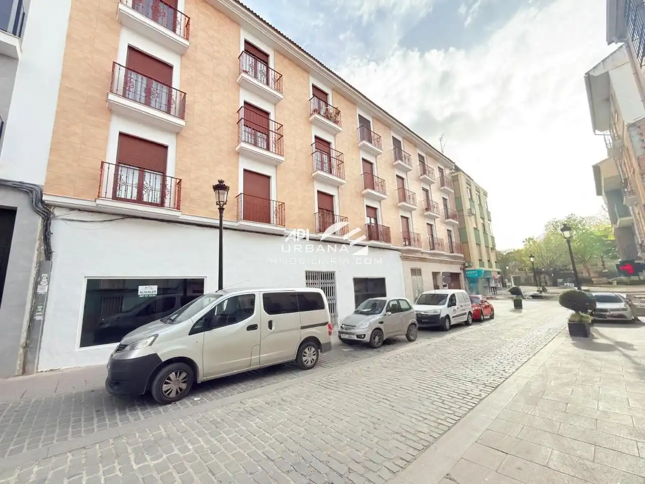 Gewerbefläche zur Miete in San Pedro