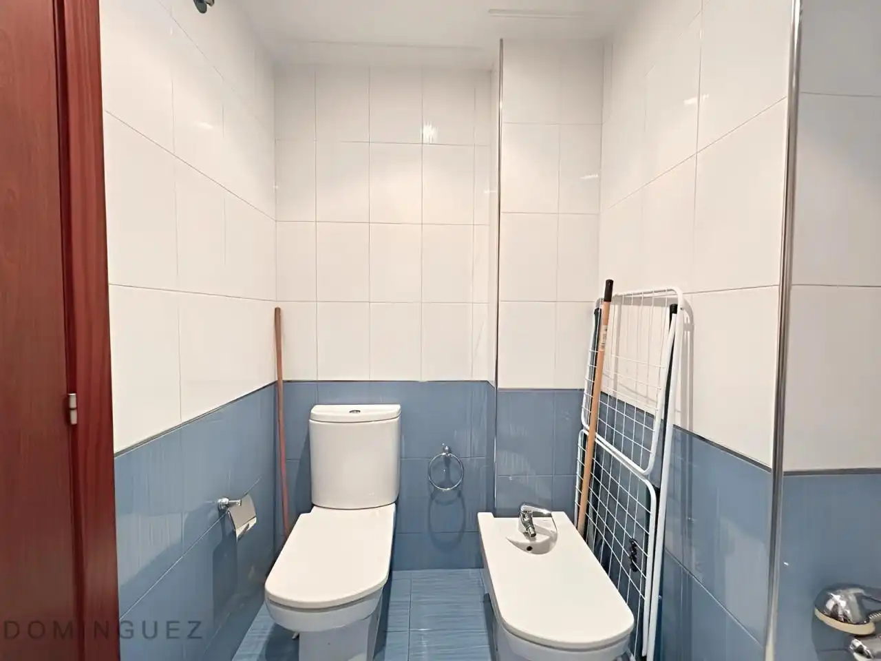 Baño de Estudio en venta en Vigo  con Calefacción y Amueblado
