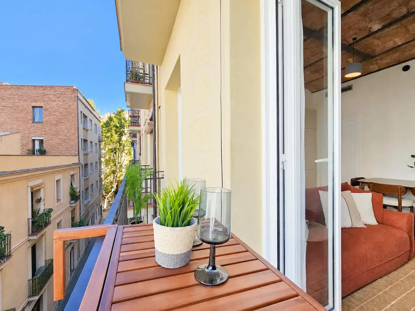 Flat with balcony for sale in Carrer MONISTROL, imagen 6