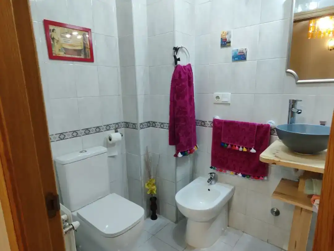 Bany de Dúplex en venda en Morcín amb Jardí privat, Parquet i Traster