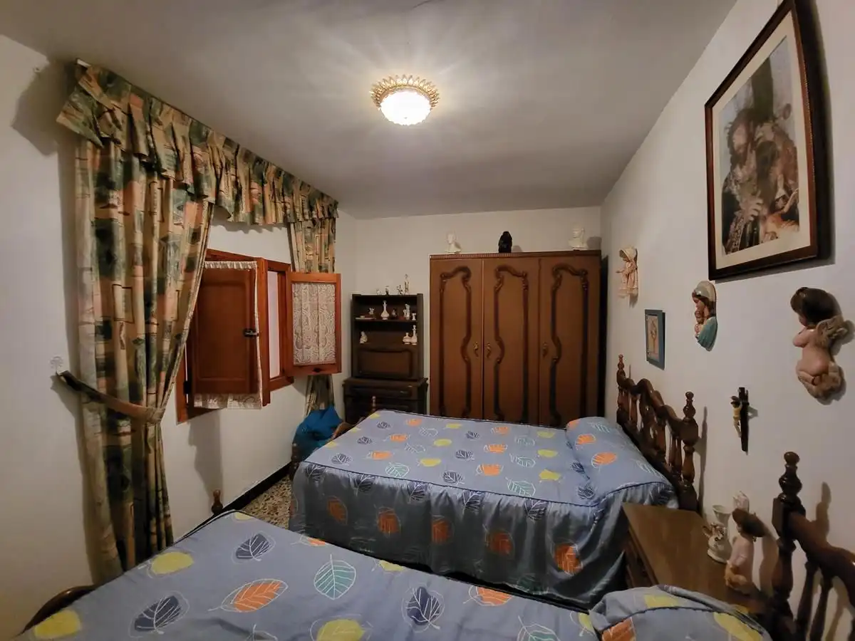 Dormitori de Casa o xalet en venda en Sisante