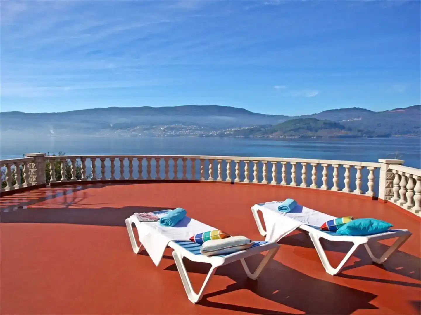 Terrace of Houses for rent in Redondela  with Swimming Pool and Balcony