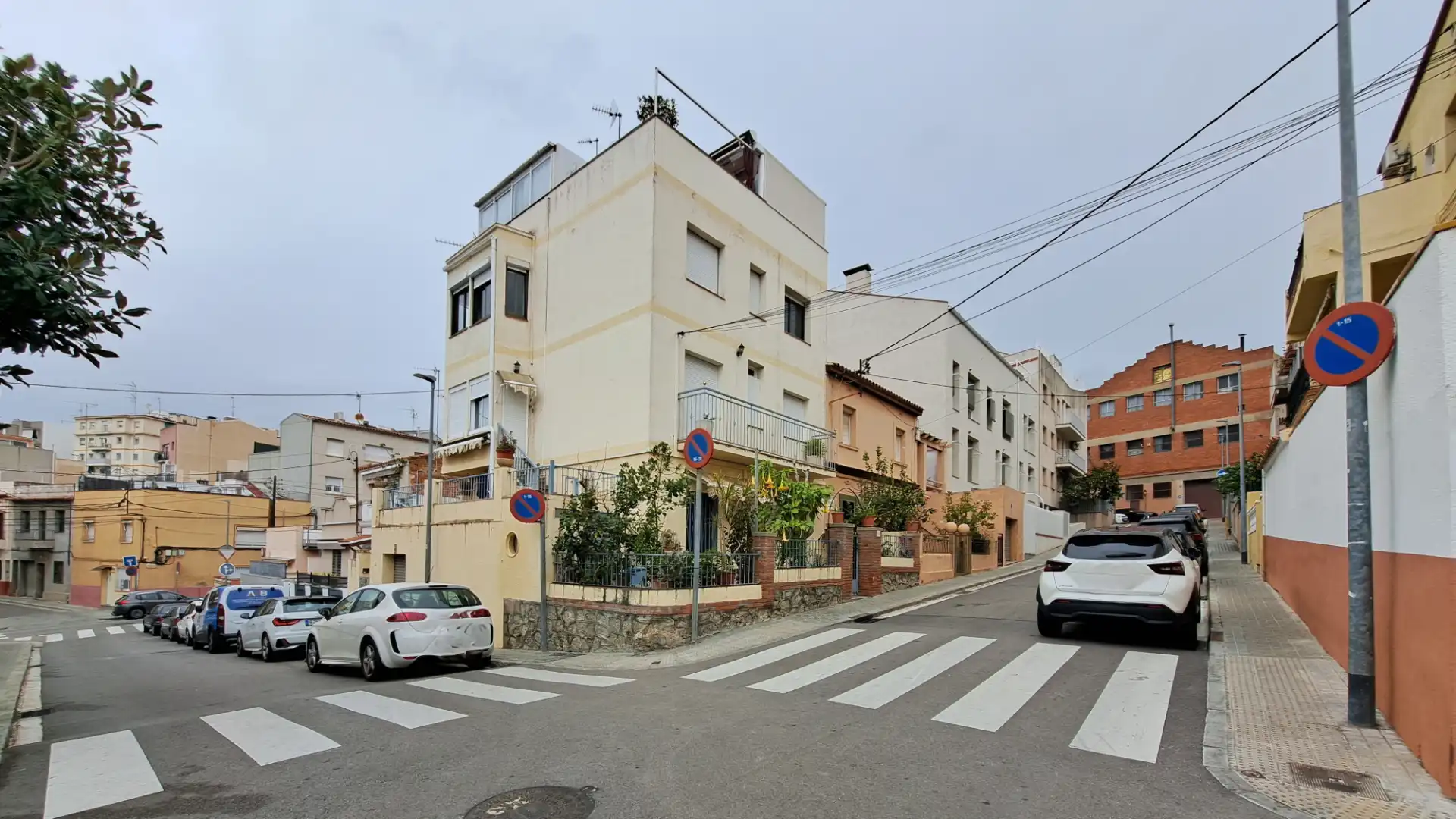 Casa adosada en venta en Carrer del Pintor Joan Carles Panyó, Els Molins