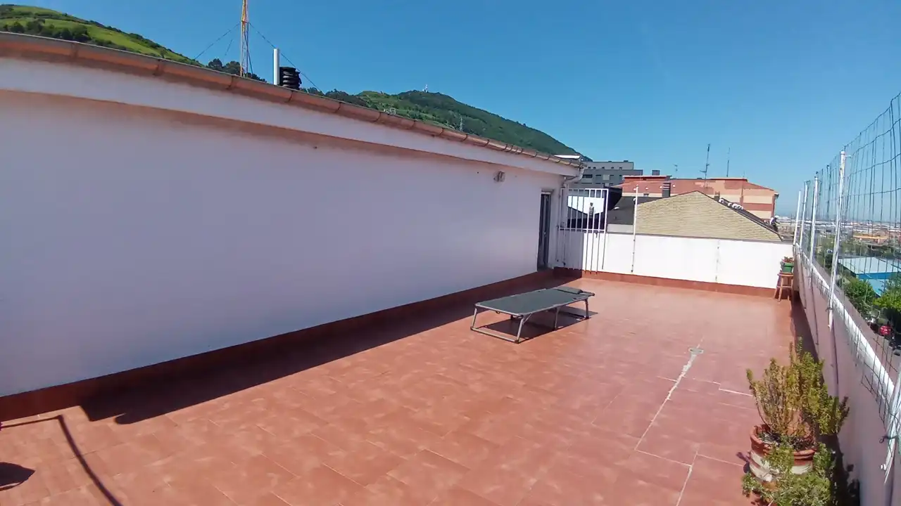 Terraza de Piso en venta en Santurtzi  con Calefacción, Terraza y Amueblado
