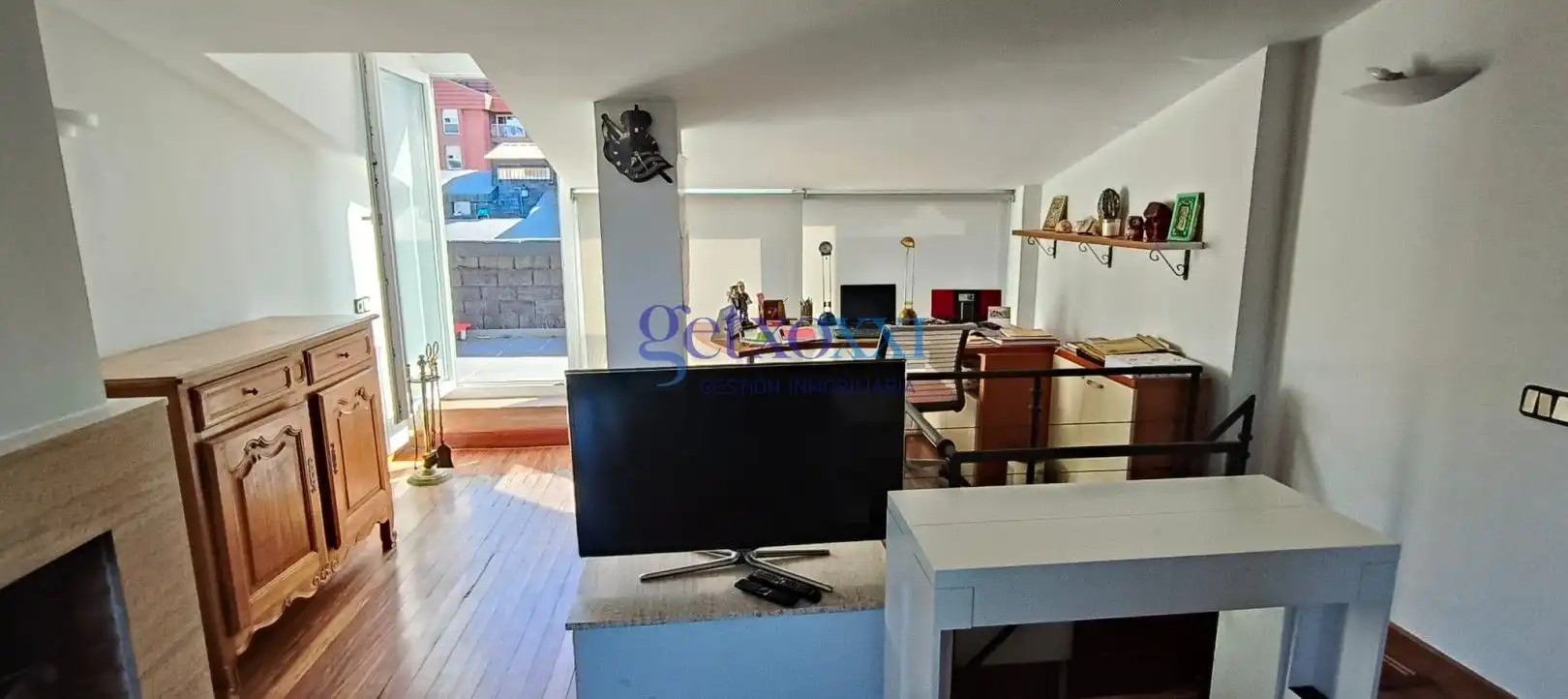 Sala d'estar de Àtic en venda en Getxo  amb Calefacció i Terrassa