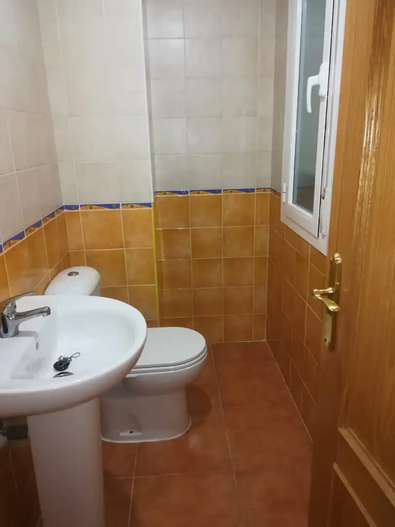 Bathroom of Detached homes for sale in Toledo  with Air Conditioner, Heating and Parquet flooring